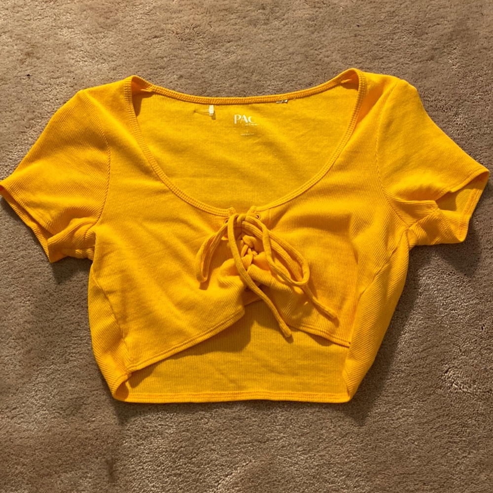 PacSun cropped shirt